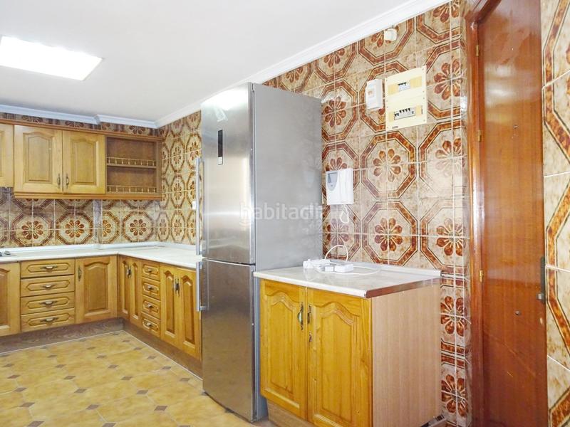 Foto 23621d7a-ea69-4798-8339-cdeff006a4b0. Piso no te pierdas este magnifico piso en la malagueta a 3 minutos de la playa en Málaga