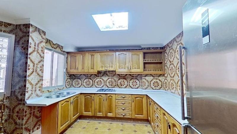 Foto 273119dd-1cc8-4651-a163-519d4703740f. Piso no te pierdas este magnifico piso en la malagueta a 3 minutos de la playa en Málaga