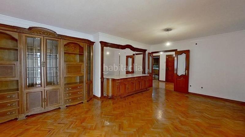 Foto 735f5b22-2be2-45f6-9e64-c3c812429c8f. Piso no te pierdas este magnifico piso en la malagueta a 3 minutos de la playa en Málaga