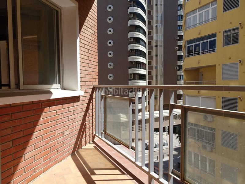 Foto 891ec988-d99e-42f5-b49a-196e1a927273. Piso no te pierdas este magnifico piso en la malagueta a 3 minutos de la playa en Málaga