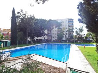 Piso en Churriana - El Pizarrillo - La Noria - Guadalsol. Piso con reforma integral en recinto cerrado con piscina y parki
