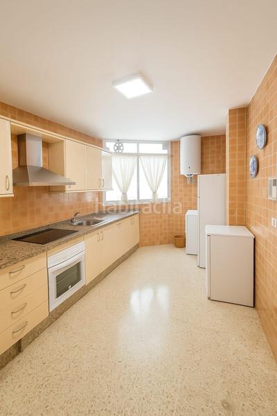 Foto 1fd5fd44-d3ac-4ea0-8cc3-30e8f26a5cb7. Appartamento in Parque Ayala - Jardín de la Abadía - Huelín Málaga