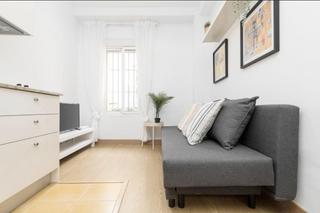 Piso en La Trinidad. Apartamento con licencia turística a 7 minutos del centro histór