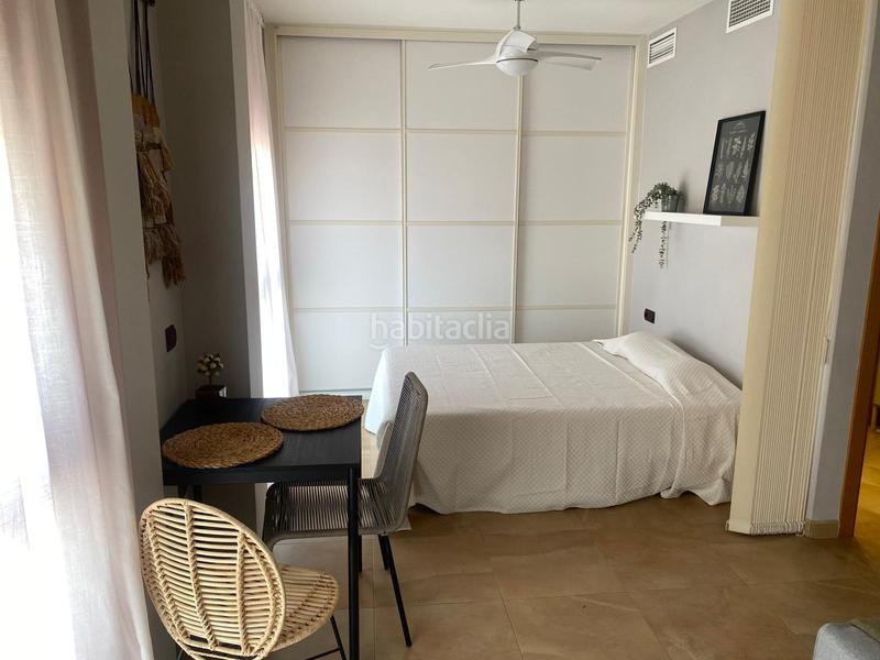 Foto 9ad10c71-b3a9-4697-ad8b-4a3667218d2e. Lloguer apartament a Suárez Málaga