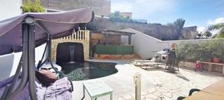 Casa adosada en Los Almendros - El Limonero - El Tomillar. Chalet adosado con piscina en puerto de la torre.