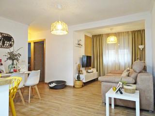 Pis a La Luz - El Torcal. Piso con reforma integral a 12 minutos andando de la playa.