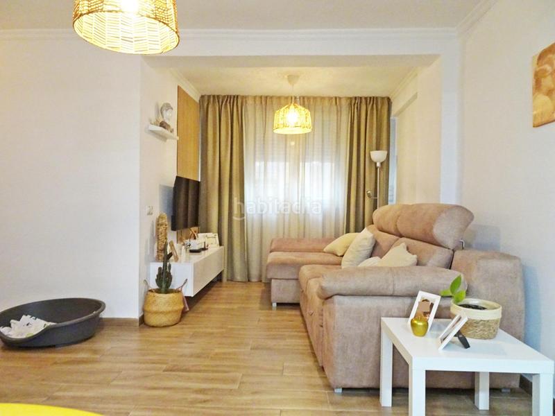 Foto 41222a08-ada7-4d8c-bff1-e6316a4ecd51. Piso  con reforma integral a 12 minutos andando de la playa. en Málaga