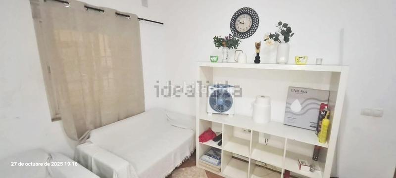 Foto 00fff1c7-6d4c-4dc2-bd02-daeb8e9c0645. Piso  a 300 metros del vialia. en La Unión - Cruz de Humilladero - Los Tilos Málaga