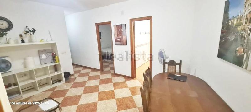 Foto 2cdbf6c6-0f25-4e45-85f0-637ce37f438e. Piso  a 300 metros del vialia. en La Unión - Cruz de Humilladero - Los Tilos Málaga