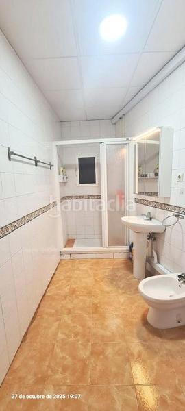 Foto b86dc18b-7432-4336-b1d5-52e64db34019. Piso  a 300 metros del vialia. en La Unión - Cruz de Humilladero - Los Tilos Málaga