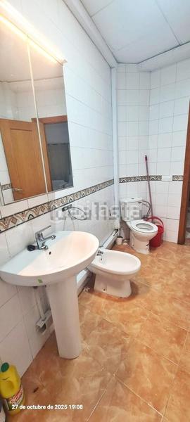 Foto c2d9212f-9c2d-4606-9288-07ab3c17e9e0. Piso  a 300 metros del vialia. en La Unión - Cruz de Humilladero - Los Tilos Málaga