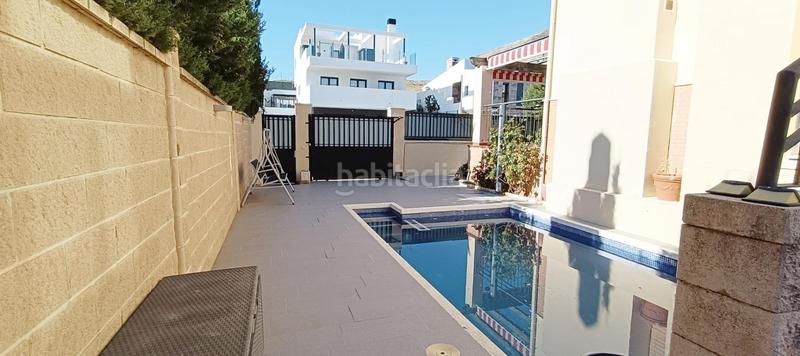 Foto 3738f336-a7d8-426b-913c-b1183f301fc9. Doppelhaus mit parking pool in Capellanía - Retamar Alhaurín de la Torre