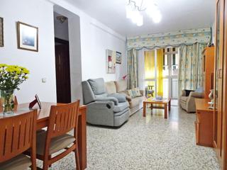 Appartement à La Luz - El Torcal. Piso con vistas despejadas y garaje doble en carretera de cádiz.