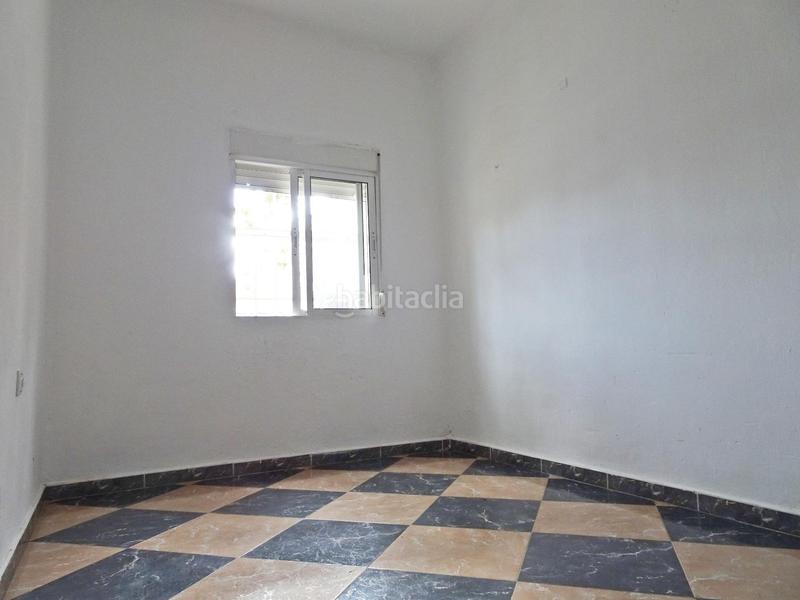 Foto 12063c2a-aaf1-4305-af55-bfc53ca37498. Pis amb aparcament a Carranque - Haza Cuevas Málaga