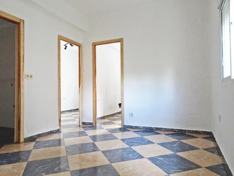 Foto df8dde4e-7d6f-4ae1-9ab5-b3c323c66b64. Pis amb aparcament a Carranque - Haza Cuevas Málaga