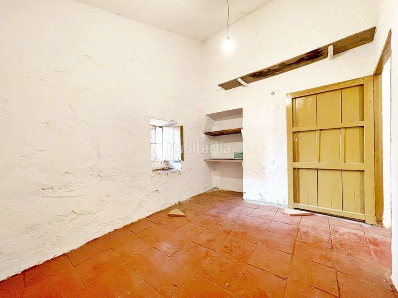 Foto 162a6fff-e0cd-4f19-b676-8253daa11f9e. Casa amb aparcament a Periana