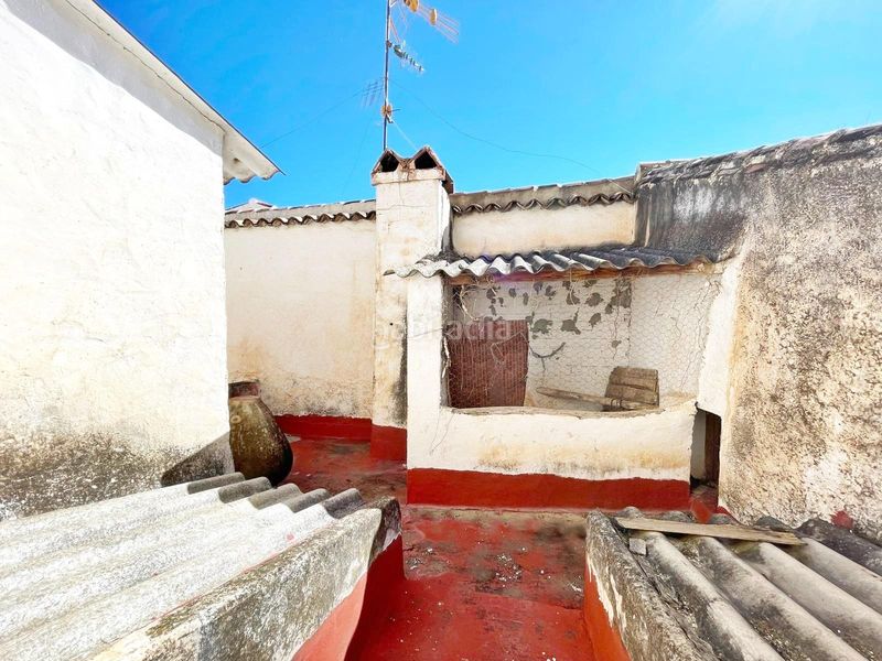 Foto a8b1948d-2aa9-4d24-9ac6-e2e7a6ff23d6. Casa amb aparcament a Periana