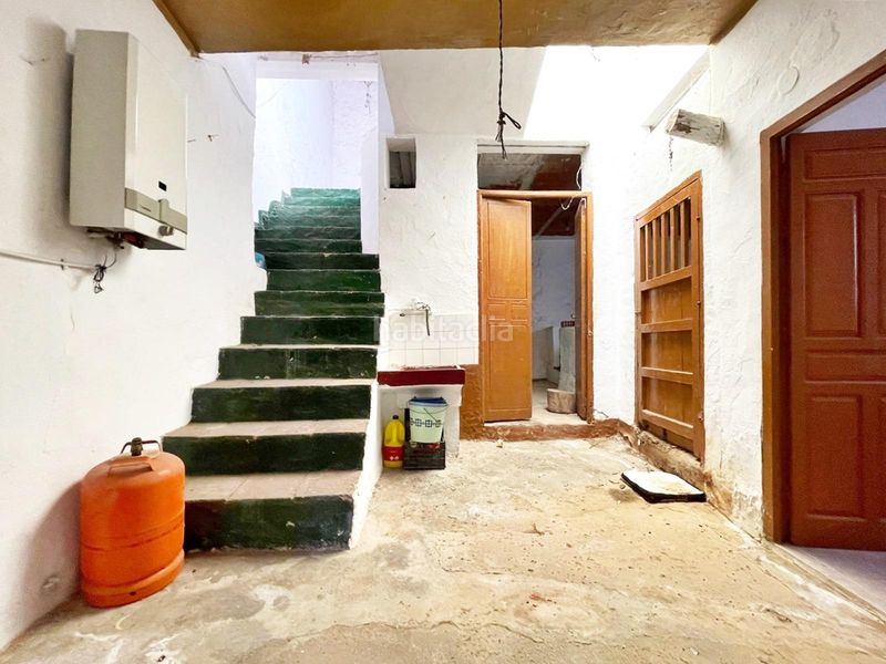 Foto f1815e95-6f09-4c81-a5ef-80c5e7f60adc. Casa amb aparcament a Periana