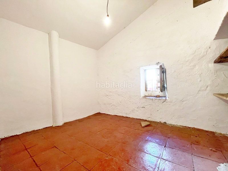 Foto f73d7439-6929-42f9-93ea-035df378ac7a. Casa amb aparcament a Periana