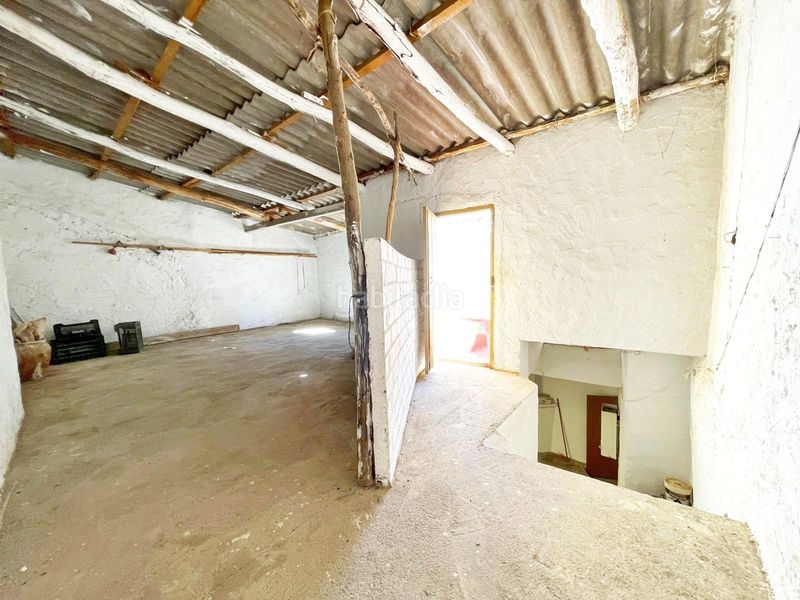 Foto fc3a4d5b-9802-415a-8b24-8f8d492d72fe. Casa amb aparcament a Periana