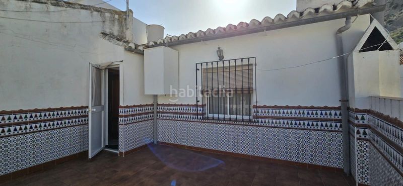 Foto eb7a3c20-eae6-4a0e-aeb0-eca3b2bbe871. Edifici a Valle de Abdalajís