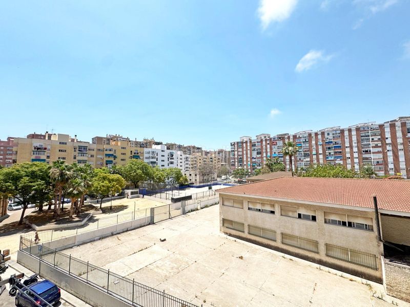 Foto caa8bdb1-9741-4932-8695-2addb8f5c4d1. Pis a Dos Hermanas - Nuevo San Andrés Málaga
