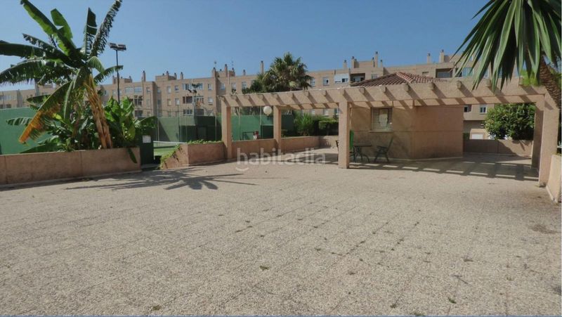 Foto 4ee2225c-c279-4fbc-bfc5-aa7ecd6c2c5f. Pis amb calefacció aparcament piscina a Guadalmar Málaga