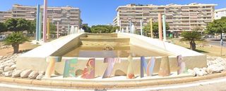 Flat in El Consul - Ciudad Universitaria - El Romeral. Amplio piso de 4 dormitorios con piscina, garaje y trastero en e