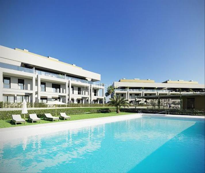 Foto 85cb7b85-97e1-44f8-999f-9e14295f0572. Piso venta de piso con tres dormitorios , málaga, costa del sol en Estepona