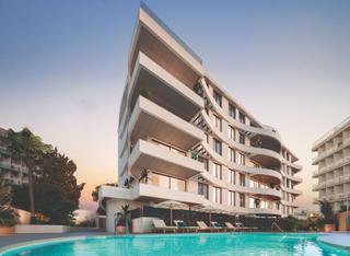 Appartement  Del mar, marina golden bay. Venta de apartamento con tres dormitorios en benalmádena, málaga