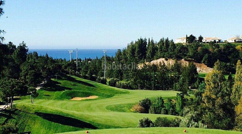 Foto bae0d324-38f1-4575-a1af-7d85226bbf7a. Chalet with heating pool in El Faro de Calaburra - Chaparral Mijas