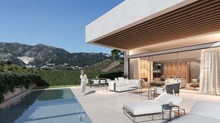 Chalet  Canarios, las villas del higueron. Venta de villa con seis dormitorios en fuengirola, málaga, costa
