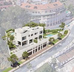 Casa adosada  Apamares, conjunto apamares. Venta de casa pareada con tres dormitorios en málaga, costa del
