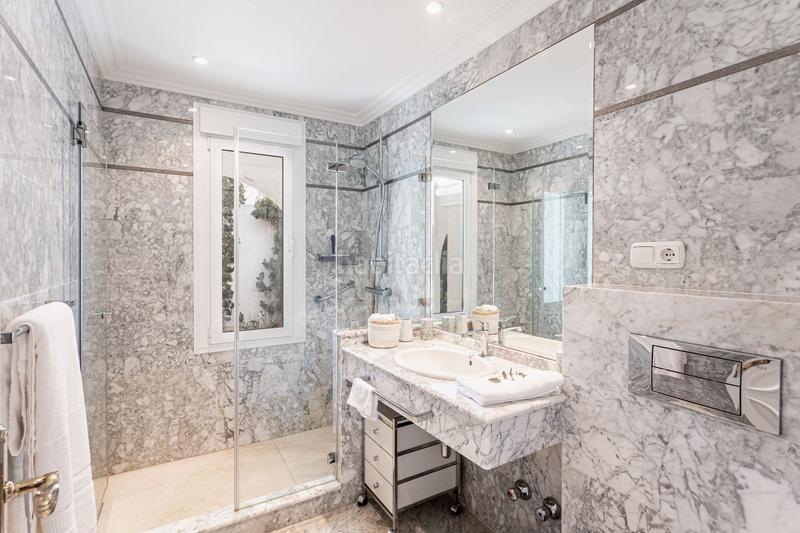 Foto 6932136a-3eaa-4dbf-9031-795ce5bc5b7e. Xalet amb piscina a Los Monteros Marbella