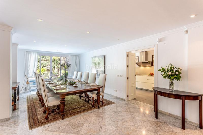 Foto af6a5a3f-a73f-4a60-b598-5d44c9327040. Xalet amb piscina a Los Monteros Marbella