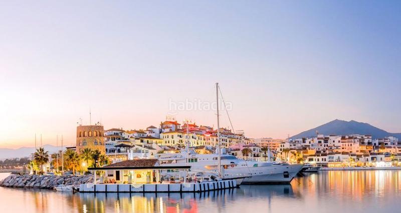 Foto 0b38f3af-9acf-40bf-bad1-81d12193d492. Flat with heating pool in bahía de Marbella Marbella