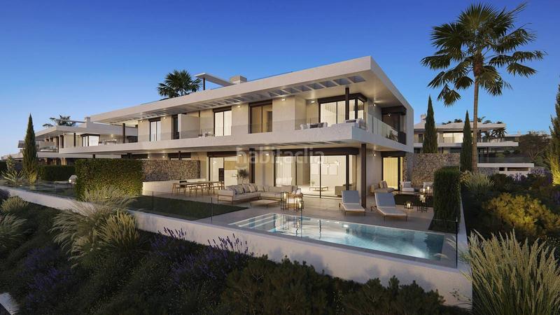 Foto db36382e-0e28-418d-b916-01019cf22b08. Chalet with heating pool in bahía de Marbella Marbella