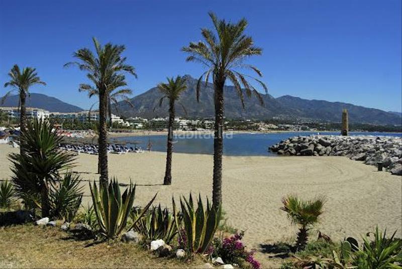 Foto b8d6e2b8-56e3-4157-ab59-38d8e585cf39. Chalet with heating pool in La Dama de Noche - La Alzambra Marbella