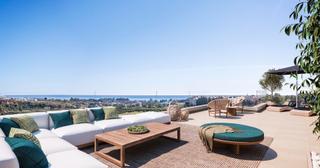 Piso  Del reloj. capri fase ii. Venta de piso con tres dormitorios en estepona, málaga, costa de