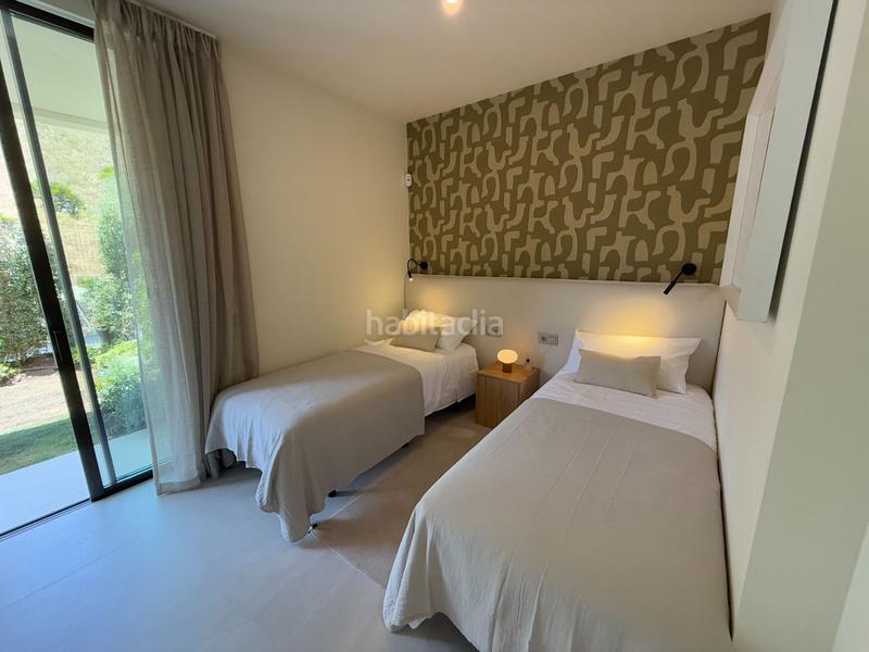 Foto b8f3fa9a-608b-4b12-b092-501d4769816a. Etagenwohnung mit heizung pool in La Capellanía - El Higuerón Benalmádena