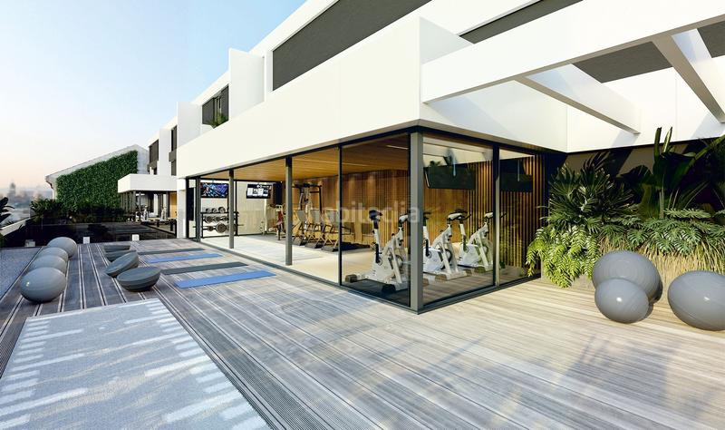 Foto 5743f276-bcd4-4e28-80b7-3c09d74b1002. Attico con riscaldamento piscina in Puerto Deportivo Fuengirola