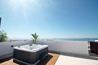 Attique  Fuengirola lomas 4. Venta de ático dúplex con dos dormitorios en benalmádena costa,