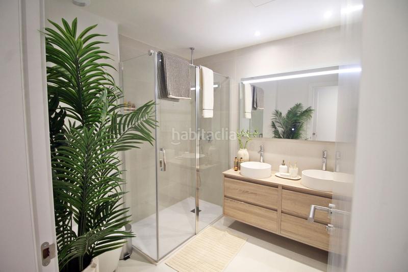 Foto 08a53906-9f73-4a83-9039-9175adb284a0. Ático venta de ático dúplex con dos dormitorios en benalmádena costa, málaga, costa del sol en Fuengirola