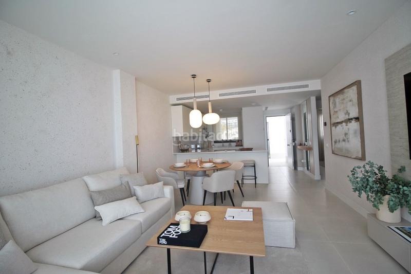 Foto 346e071c-9b05-4f93-8002-e16554de11d8. Ático venta de ático dúplex con dos dormitorios en benalmádena costa, málaga, costa del sol en Fuengirola