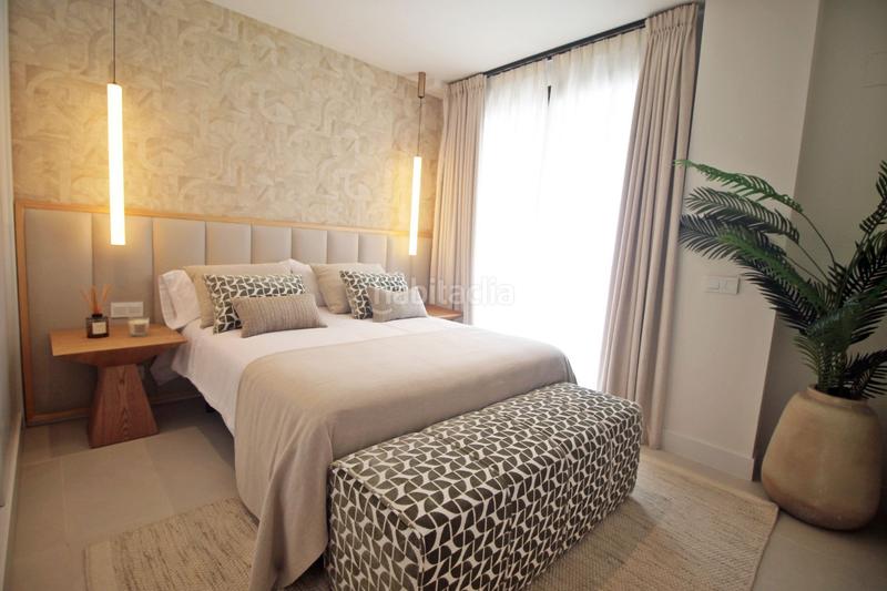 Foto 35d00664-3e5f-4392-ad2a-25510432de9f. Ático venta de ático dúplex con dos dormitorios en benalmádena costa, málaga, costa del sol en Fuengirola