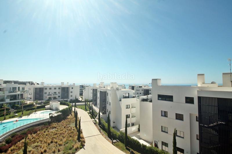 Foto 8cd6ba3d-ee28-44fd-8905-7a656a2390a2. Ático venta de ático dúplex con dos dormitorios en benalmádena costa, málaga, costa del sol en Fuengirola