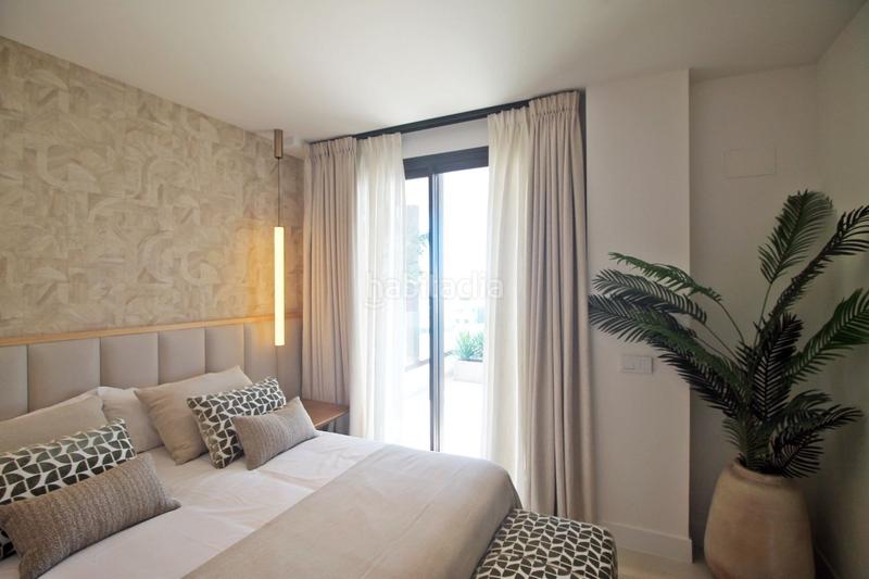 Foto b7a780c9-812b-44c6-a273-9f373021f097. Ático venta de ático dúplex con dos dormitorios en benalmádena costa, málaga, costa del sol en Fuengirola