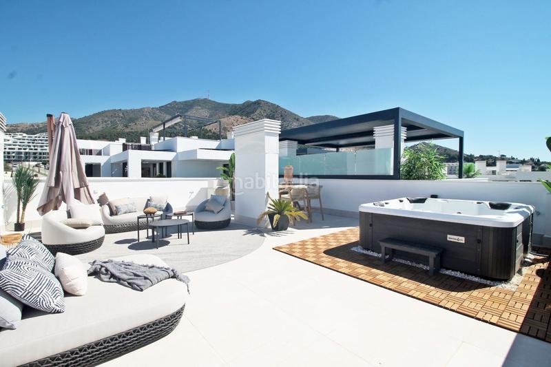 Foto ca651149-9234-4b6a-bb79-963523772ec4. Ático venta de ático dúplex con dos dormitorios en benalmádena costa, málaga, costa del sol en Fuengirola