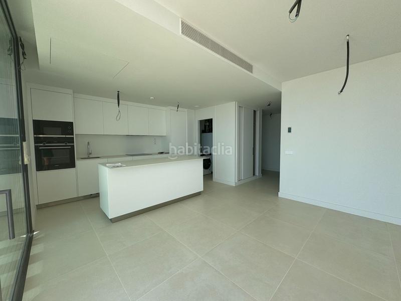 Foto 75d15e11-8b9e-4074-8bd9-3527a5ddd293. Attico con riscaldamento piscina in El Higuerón Fuengirola