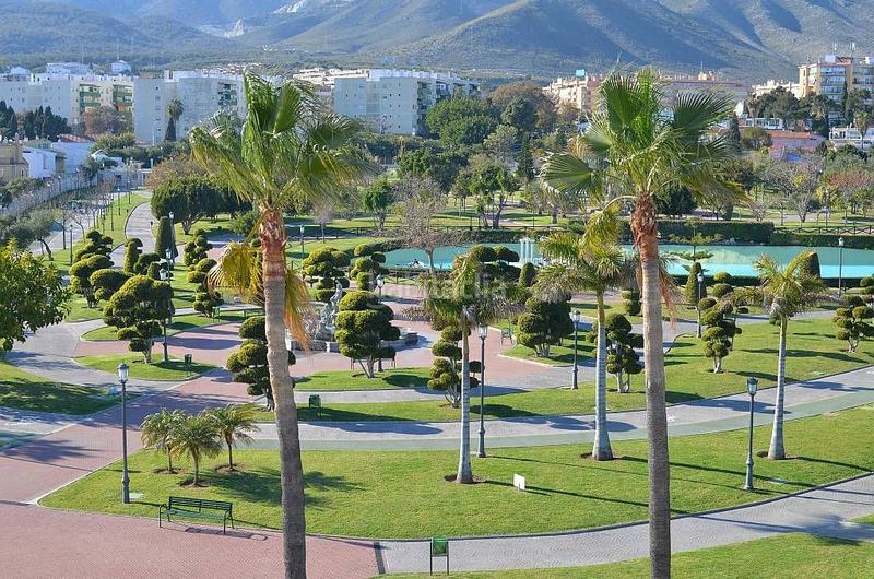 Foto 49655f56-884c-48e6-9d69-83c2f8a2426e. Estudi amb calefacció piscina a Loma de los Riscos Torremolinos
